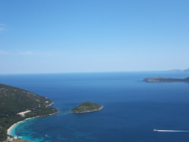 Strážní věž Talaia d'Albercuix, Cap de Formentor, Port Pollenca, Mallorca, Baleárské ostrovy, Španělsko