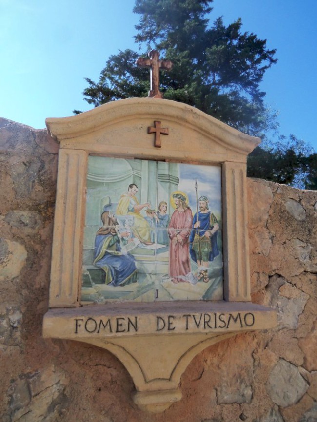 Město Deiá, pohoří Serra de Tramuntana, Mallorca, Baleárské ostrovy, Španělsko