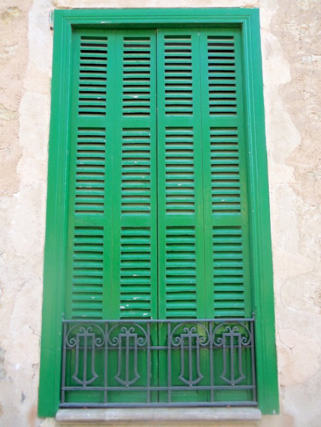 Město Deiá, pohoří Serra de Tramuntana, Mallorca, Baleárské ostrovy, Španělsko