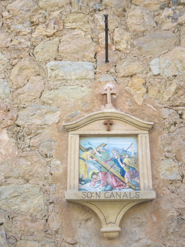 Město Deiá, pohoří Serra de Tramuntana, Mallorca, Baleárské ostrovy, Španělsko