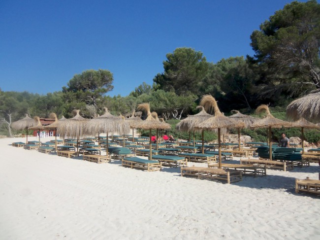 Pláž Cala sa Nau, Santanyí, Mallorca, Baleárské ostrovy, Španělsko