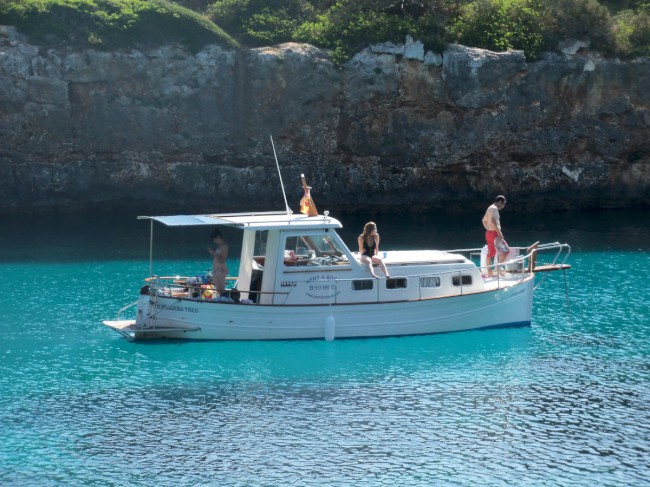 Pláž Cala sa Nau, Santanyí, Mallorca, Baleárské ostrovy, Španělsko