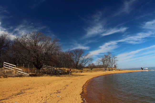 Východní pláž, Sandy Point státní park, Maryland, Spojené státy americké (USA)