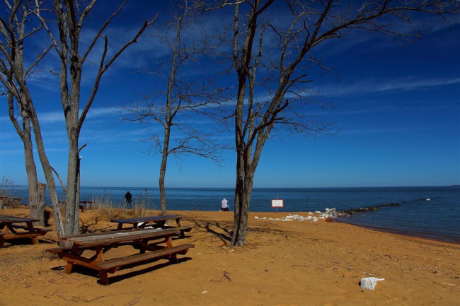 Východní pláž, Sandy Point státní park, Maryland, Spojené státy americké (USA)