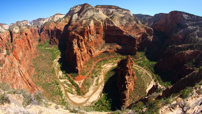 Výstup Angels landing trail, Zion národní park, Utah, USA