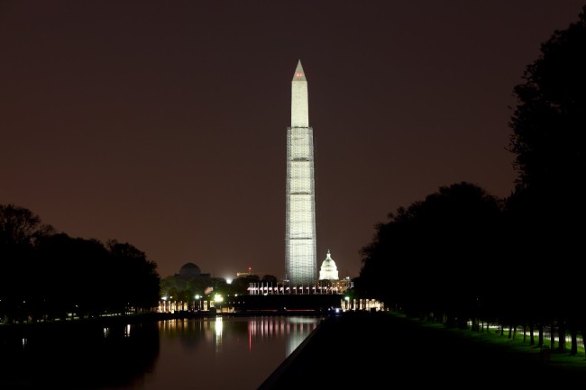 Noční focení ve Washingtonu, D.C., Spojené státy americké 