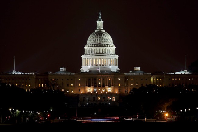 Noční focení ve Washingtonu, D.C., Spojené státy americké 