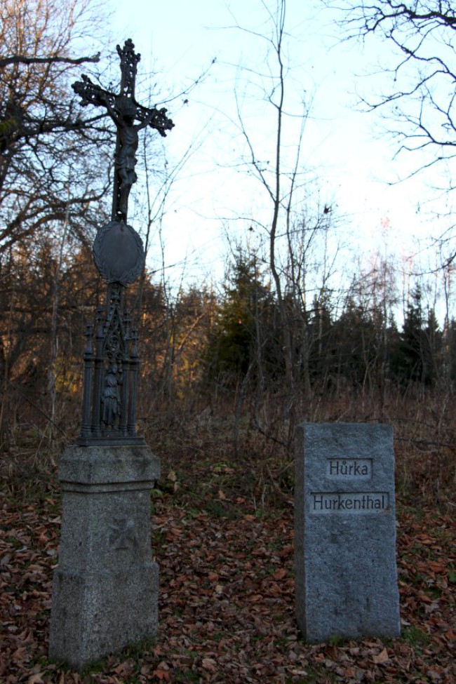 Stará Hůrka, kaple a kostel svatého Kříže, Šumava, Západní čechy