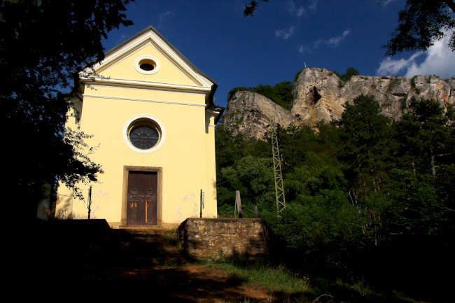 Svatý Jan pod Skalou, Svatojánská skála, Český kras